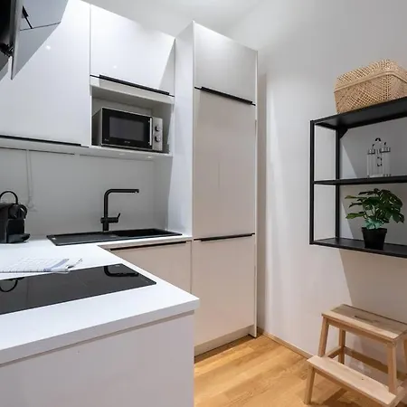Pristine 1Br Suite, Quick To City By Hm Wien Exterior foto